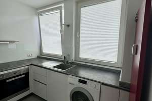 *** renovierte 3 Zimmerwohnung mit saniertem Badezimmer & großem Balkon in Oberkassel *** – 40547 Oberkassel, Düsseldorf – Vorschaubild 7