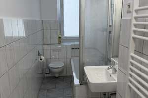 Vollständig renovierte 2-Zi Wohng mit Balkon, zentrale Lage, Nähe Nordpark, Meller Str./Sudbrackstr. – Meller Str. 71, 33613 Mitte, Bielefeld – Vorschaubild 4