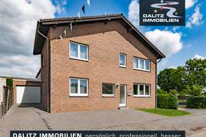 Attraktives Zweifamilienhaus mit Solaranlage