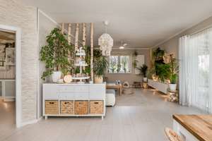 Perfektes Familienhaus in Pankow : 151 m² Wohnfläche mit Garten, Pool und viel Platz – Die vollständige Adresse der Immobilie erhältst du vom Anbieter., 13156 Niederschönhausen, Berlin – Vorschaubild 4