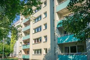 Hier ist genug Platz zum Entfalten - 5-Raum-Whg. mit Balkon – Helbersdorfer Str. 94f, 9120 Helbersdorf, Chemnitz – Vorschaubild 1