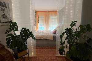 Ein Zuhause zum Verlieben – stilvolles Reihenmittelhaus mit Pool in Toplage · provisionsfrei – Die vollständige Adresse der Immobilie erhältst du vom Anbieter., 91056 Büchenbach West, Erlangen – Vorschaubild 15