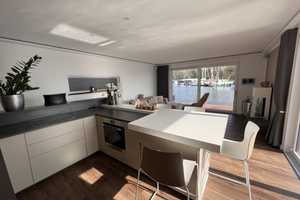 LUXUS Hausboot - 3 Etagen - 100m² Wohnen + 120 m² SONNENTERRASSE - Kamin, Kino, komplett individuell – Berlin – Vorschaubild 79