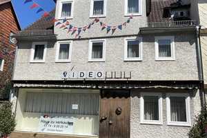 Bad Sooden-Allendorf: Wohn- und Geschäftshaus mit Ausbaupotenzial und großem Innenhof im Stadtkern – Ackerstr. 27, 37242 Werra-Meißner-Kreis – Vorschaubild 1