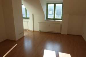 Hoch hinaus mit einer süßen DG-Wohnung mit Laminat! – Frankenberger Str. 195, 9131 Chemnitz – Vorschaubild 1