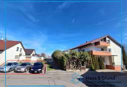 Mehrfamilienhaus & Stellplätze