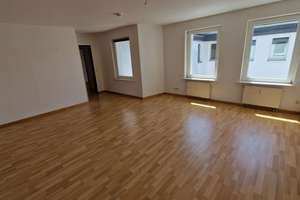 Dachgeschoss-3-Zimmer mit 2 Bädern und Einbauküche in Magdeburg – Breiter Weg 228, 39104 Altstadt, Magdeburg – Vorschaubild 7