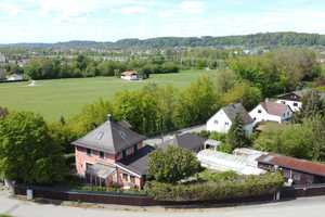 Einzigartige Lage im Grünen und doch zentral: Historisches Stadthaus auf stattlichem Grundstück – Altötting (Kreis) – Vorschaubild 7