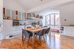 Maritimes Wohnen: Schöne 4-Zimmer-Maisonettewohnung mit Blick auf die Weser  – 28199 Alte Neustadt, Bremen – Vorschaubild 4