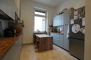 Stilvolle 6-Zimmer-Altbauwohnung in fußläufiger Nähe zur Wiesbadener Innenstadt – Die vollständige Adresse der Immobilie erhältst du vom Anbieter., 65185 Mitte, Wiesbaden – Vorschaubild 15