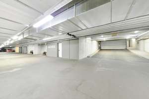 Großzügige Stadtresidenz mit ca. 375 m² Privatgarten – Ruhe, Raum und Privatsphäre mitten in Berlin- – Die vollständige Adresse der Immobilie erhältst du vom Anbieter., 10715 Wilmersdorf, Berlin – Vorschaubild 25