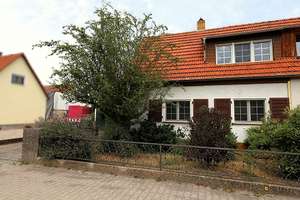 Ruhig gelegenes Einfamilienhaus - großes Grundstück, Innenhof, Traumgarten und Erweiterungspotenzial – Die vollständige Adresse der Immobilie erhältst du vom Anbieter., 69123 Pfaffengrund, Heidelberg – Vorschaubild 2