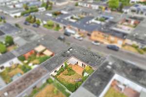 Gut aufgeteilter Bungalow in Köln-Stammheim – Wohnen in unmittelbarer Rheinlage – Die vollständige Adresse der Immobilie erhältst du vom Anbieter., 51061 Stammheim, Köln – Vorschaubild 23