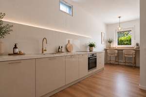 Bungalowflair mit besonderem Wohngefühl – Die vollständige Adresse der Immobilie erhältst du vom Anbieter., 81241 Blumenau, München – Vorschaubild 9