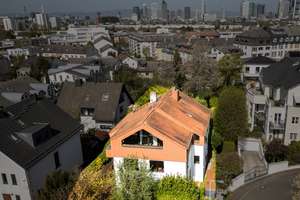 Eleganz trifft Weite: Vielseitiges Architektenhaus mit Garten & Garage in SACHSENHAUSEN-SÜD – Die vollständige Adresse der Immobilie erhältst du vom Anbieter., 60598 Sachsenhausen-Süd, Frankfurt am Main – Vorschaubild 25