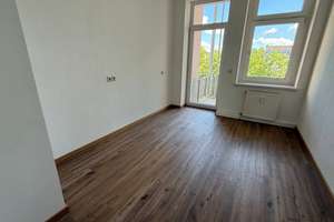 2. OG / Laminat /  Wanne+Dusche+Fenster /  zwei Balkon u.v.m. – Jahnstraße 57, 9126 Lutherviertel, Chemnitz – Vorschaubild 6