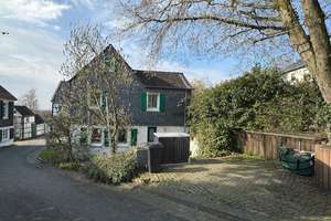 "Charmant & Gemütlich" SG- Hästen * Freistehendes Fachwerkhaus in freundlicher Hofgemeinschaft ! – Die vollständige Adresse der Immobilie erhältst du vom Anbieter., 42659 Burg/Höhscheid, Solingen – Vorschaubild 29