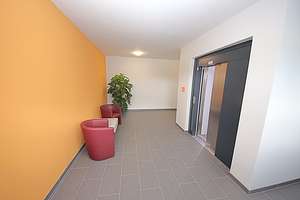 Barrierefreie Wohnung mit Aufzug und Balkon im Herzen der Landeshauptstadt nahe Universitätsklinikum – Emanuel-Larisch-Weg 21, 39112 Leipziger Straße, Magdeburg – Vorschaubild 7