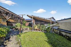 Gepflegtes, großzügiges Zweifamilienhaus mit Garten und vielseitigen Nutzungsmöglichkeiten – Die vollständige Adresse der Immobilie erhältst du vom Anbieter., 76228 Palmbach, Karlsruhe – Vorschaubild 4