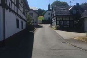 Haupthaus eines Bruchsteinanwesens in Höhenlage der Ahreifel – Kapellenstr. 2, 53520 Ahrweiler (Kreis) – Vorschaubild 17