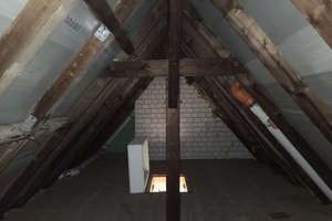 Bezugsfrei nahe FU Berlin: helle 2-Zimmer-Dachgeschosswohnung am Breitenbachplatz – Die vollständige Adresse der Immobilie erhältst du vom Anbieter., 12163 Steglitz, Berlin – Vorschaubild 19