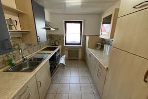 Einfamilienhaus für die ganze Familie mit schönem Grundstück mit 715 m² in Postbauer-Heng (Kemnath) – Die vollständige Adresse der Immobilie erhältst du vom Anbieter., 92353 Postbauer-Heng – Vorschaubild 9