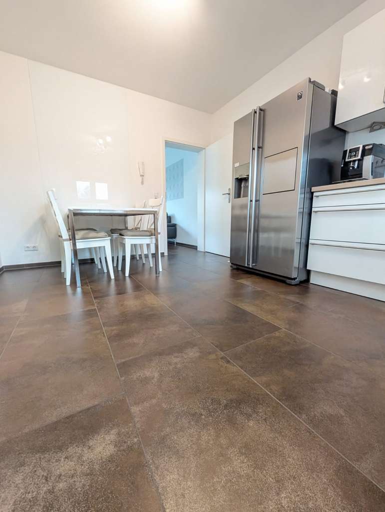 Immobilie in Kottweiler-Schwanden - Moderne DHH mit Loft-Charakter, traumhafter Terrasse und idyllischem Garten in Kottweiler - Bild 4