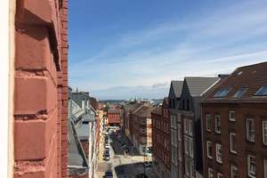 Sonnige Wohnung mit Aussicht