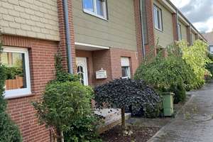 Sehr schönes Reihenhaus in Braunschweig Veltenhof – Die vollständige Adresse der Immobilie erhältst du vom Anbieter., 38112 Veltenhof-Rühme, Braunschweig – Vorschaubild 2