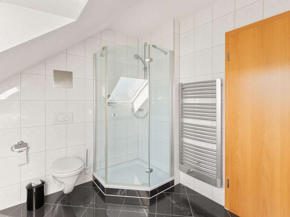 Badezimmer DG