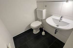 Renovierte 2-Zimmer-Dachgeschosswohnung mit Balkon – Königstraße 8, 58097 Altenhagen, Hagen – Vorschaubild 8