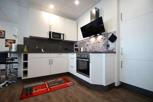 Modernes 1-Zimmer-Penthouse-Wohnung, komfortabel ausgestattet, Innenstadt Offenbach – 63065 Hochschule für Gestaltung, Offenbach am Main – Vorschaubild 5