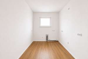 Moderne 2-Zimmerwohnung mit Balkon - Bezugsfrei! – Wilhelmstraße 10, 46145 Sterkrade-Mitte, Oberhausen – Vorschaubild 5