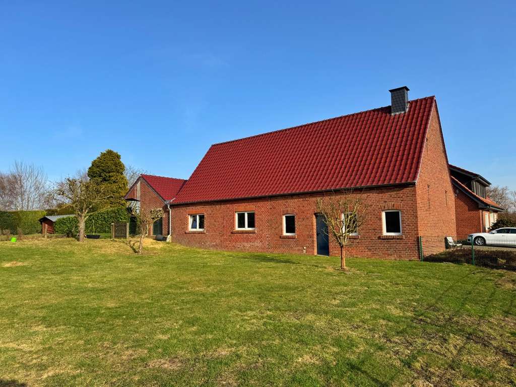 Immobilie in Emsdetten - Spannendes Projekt: Umbaufähige Scheune mit großem Grundstück! - Bild 0