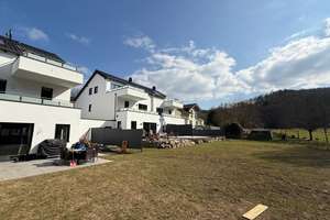Wohnen im Grünen! Neubau mit viel Platz für die Familie: Garten, Terrasse, Balkon, Garage – Weienhard 20a, 53783 Eitorf – Vorschaubild 2