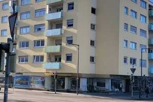 Vollständig renovierte 3,5-Raum-Wohnung mit Balkon und Einbauküche in Neu-Ulm