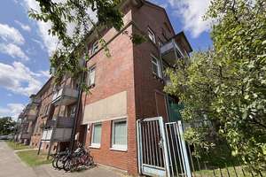 Geräumige 2 Zimmer- Wohnung mit Wohnküche, Balkon und Duschbad im Dachgeschoss – Vorwerker Str. 107, 23554 Sankt Lorenz Nord, Lübeck – Vorschaubild 25