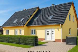 Baugrundstück in Hennigsdorf – Projekt für Doppelhaus vorhanden – Die vollständige Adresse der Immobilie erhältst du vom Anbieter., 16761 Hennigsdorf – Vorschaubild 1
