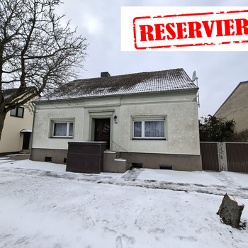 "Haus wie ein leeres Buch mit traumhaftem Garten – schreiben Sie Ihre eigene Geschichte"