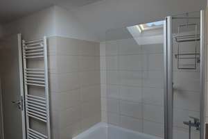 Exklusive, möblierte 2-Zimmer-Wohnung mit Balkon & Garage | Upscale Furnished 2-Room Apartment – Oettinger Straße 9, 86154 Oberhausen-Nord, Augsburg – Vorschaubild 20