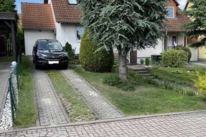 DDH mit großem Garten in Erfurt-Tiefthal (von privat) – Die vollständige Adresse der Immobilie erhältst du vom Anbieter., 99090 Tiefthal, Erfurt – Vorschaubild 2