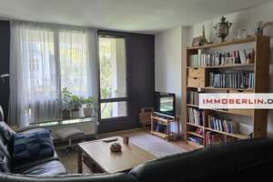 IMMOBERLIN.DE - Toplage! Sehr behagliche Wohnung mit Südwestterrasse & -garten – Die vollständige Adresse der Immobilie erhältst du vom Anbieter., 12247 Lankwitz, Berlin – Vorschaubild 1