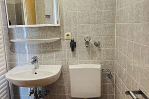 1-Zimmer Wohnung in Erlangen-Zentrum, verfügbar ab 15.10.2025 – Mittlere Schulstraße 7, 91054 Altstadt, Erlangen – Vorschaubild 3