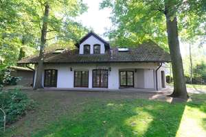 Rarität: Einfamilienhaus mit Doppelgarage und herrlichem alten Baumbestand in Nbg.- Weiherhaus – 90455 Kornburg, Worzeldorf, Nürnberg – Vorschaubild 2