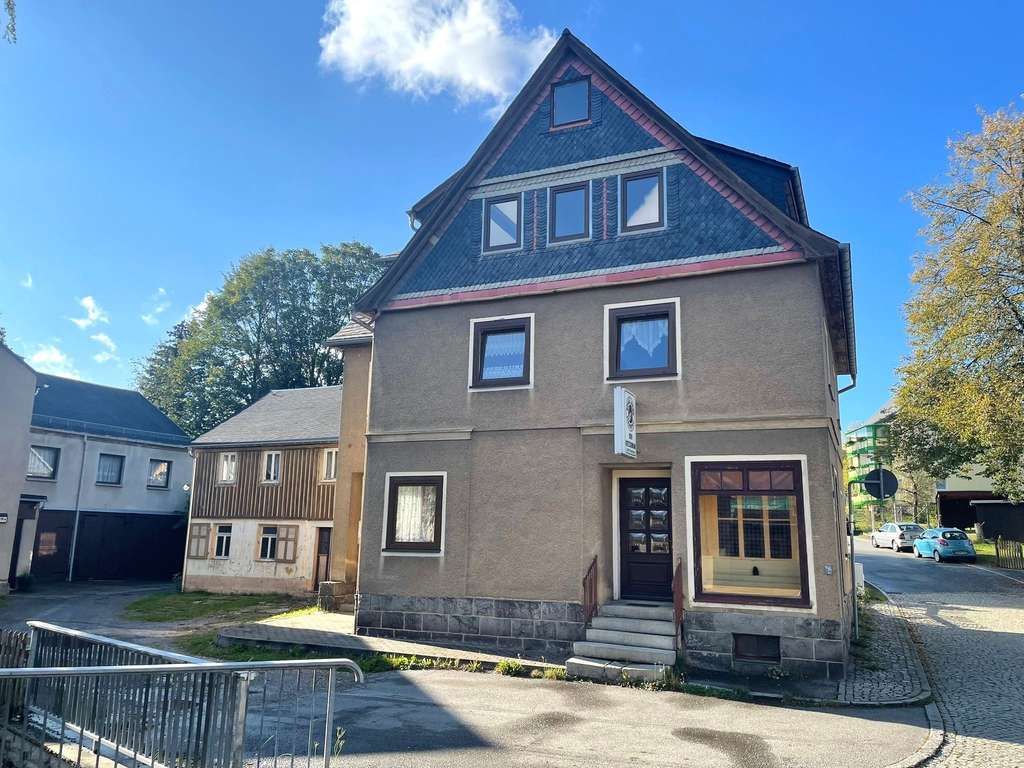 Immobilie in Zwönitz - Großes Zweifamilienhaus, vielfältige Verwendung möglich - Bild 1