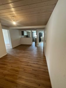 Erstbezug nach Modernisierung: 4,5-Zi.-Wohnung mit Balkon in Königseggwald