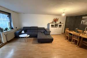 Viel Platz für die ganze Familie: Einfamilienhaus mit viel Platz – Die vollständige Adresse der Immobilie erhältst du vom Anbieter., 36460 Merkers-Kieselbach – Vorschaubild 8