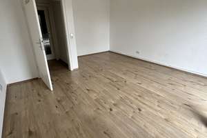 WG-Zimmer in Uni-Nähe – Pfalzgrafenstraße 44, Wuppertal – Pfalzgrafenstraße 44, 42119 Elberfeld, Wuppertal – Vorschaubild 2