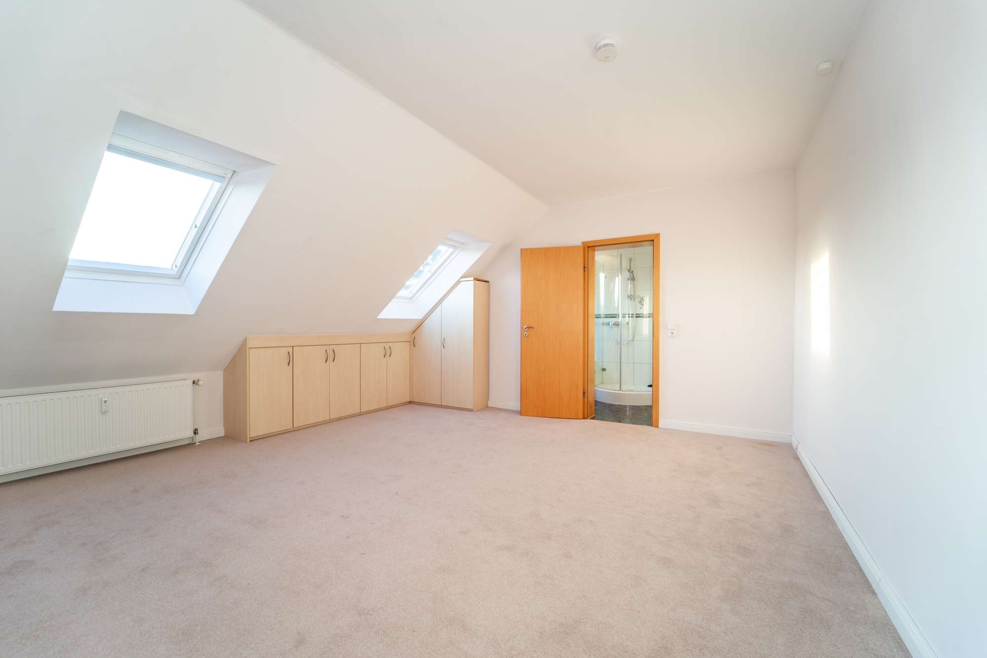 Immobilie in Scharbeutz - Ruhe, Licht und Nähe zur Ostsee- Dachgeschosswohnung in Scharbeutz nahe Ostsee und Kammerwald - Bild 9