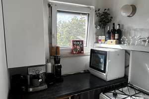 Lichtdurchflutete, möblierte 1- Zimmer Wohnung mit Balkon & Ausblick auf den Ringpark  – 97072 Altstadt, Würzburg – Vorschaubild 6